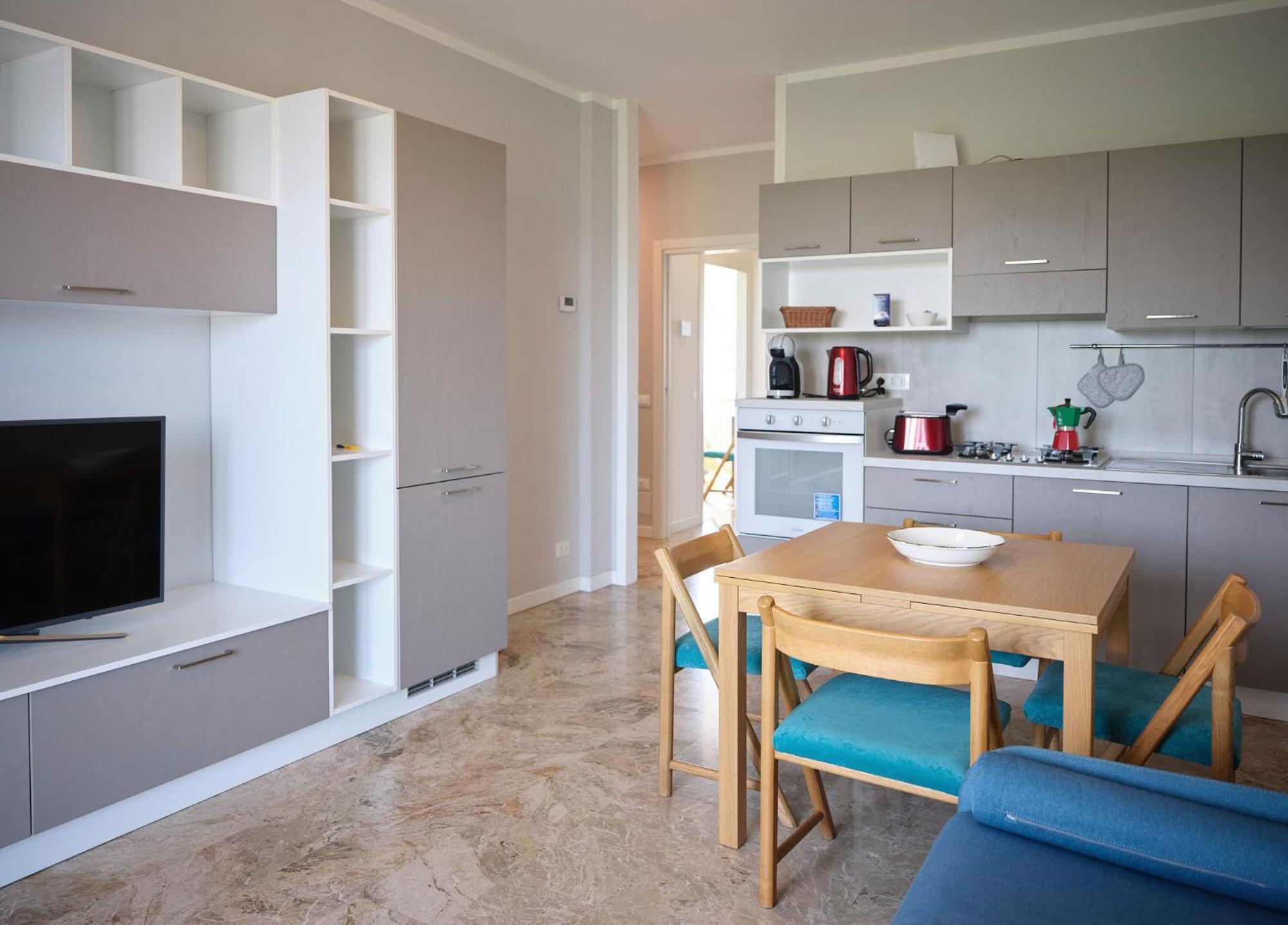 Casa Ierardi - Appartamento Arona Bellavista Exteriör bild